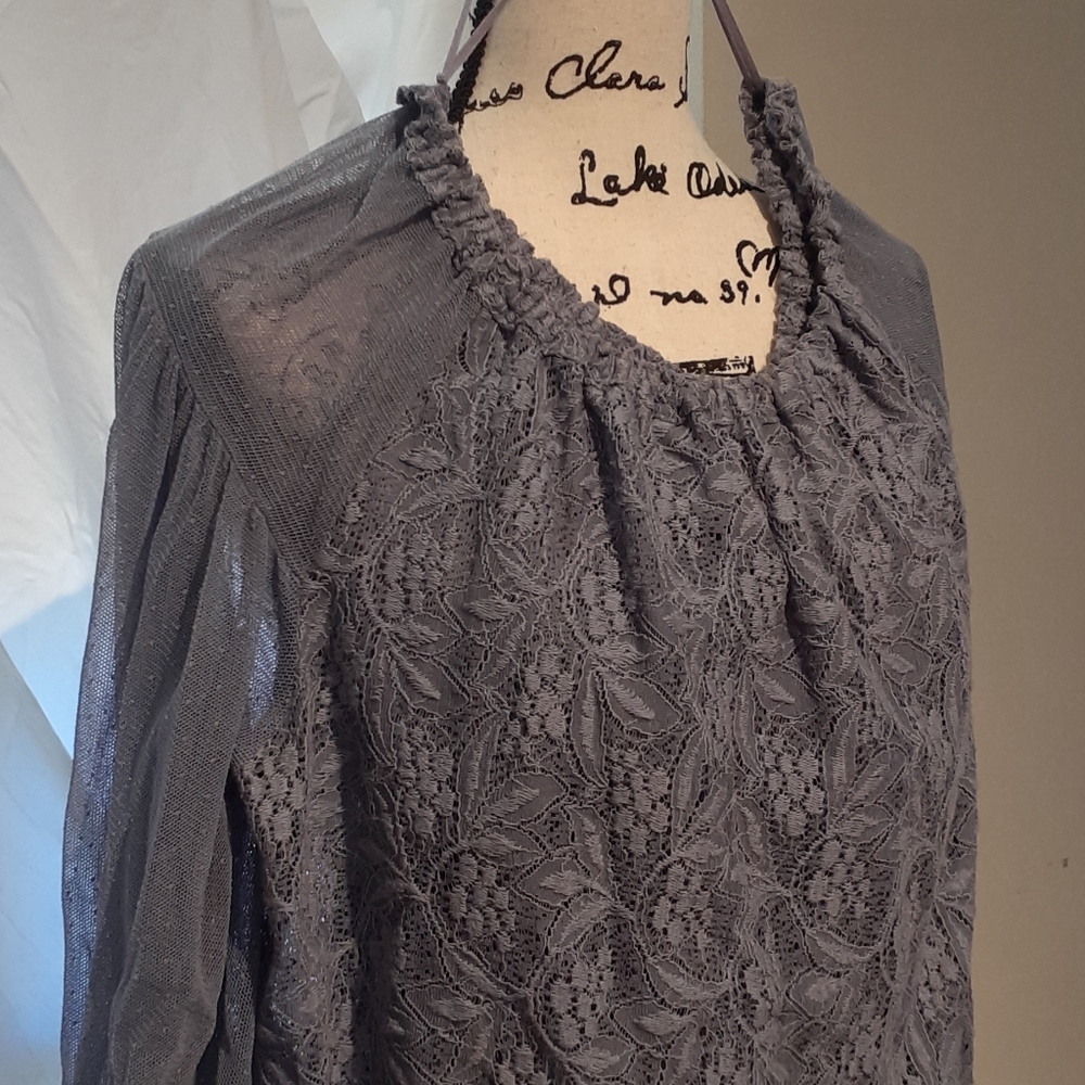 Free People Lavendar Lace  Shear Top M